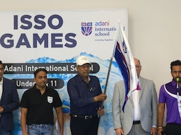 अदाणी इंटरनॅशनल स्कूलतर्फे ISSO स्विमिंग रीजनल चॅम्पिअनशिपचे अयोजन, कपिल देव यांच्या हस्ते शुभारंभ अदाणी इंटरनॅशनल स्कूलतर्फे ISSO स्विमिंग रीजनल चॅम्पिअनशिपचे अयोजन, कपिल देव यांच्या हस्ते शुभारंभ