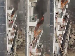 हॉस्टल में लगी आग तो नीचे उतरते हुए बिल्डिंग से गिरी लड़की, दूर खड़े लोग भी गए सहम...देखिए वीडियो हॉस्टल में लगी आग तो नीचे उतरते हुए बिल्डिंग से गिरी लड़की, दूर खड़े लोग भी गए सहम...देखिए वीडियो