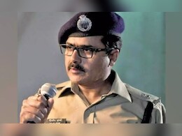 Mauganj Voilence: सरकार का बड़ा एक्शन... हटाए गए कलेक्टर और SP, आईपीएस दिलीप सोनी को मिली कमान