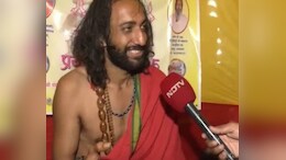 साइंटिस्ट बाबा ने मोनालिसा के जीवन पर किया बड़ा खुलासा, कहा- 'इन लोगों के साथ..'