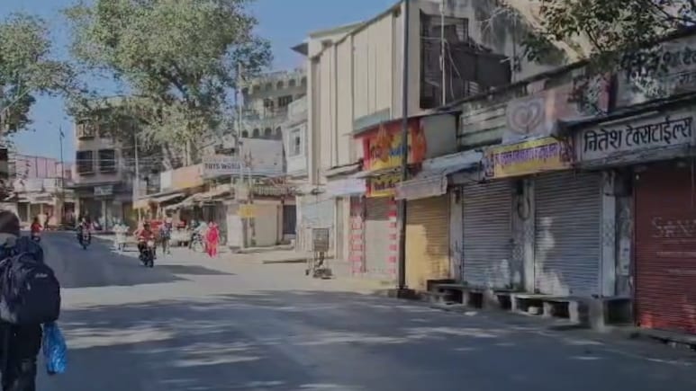 Lawyer Purushottam murder: अजमेर, पुष्कर, नसीराबाद और ब्यावर बंद, वकीलों ने मॉल में की तोड़फोड़