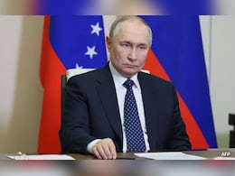 Putin Orders Ukrainians To Leave Russia Or Obtain Citizenship