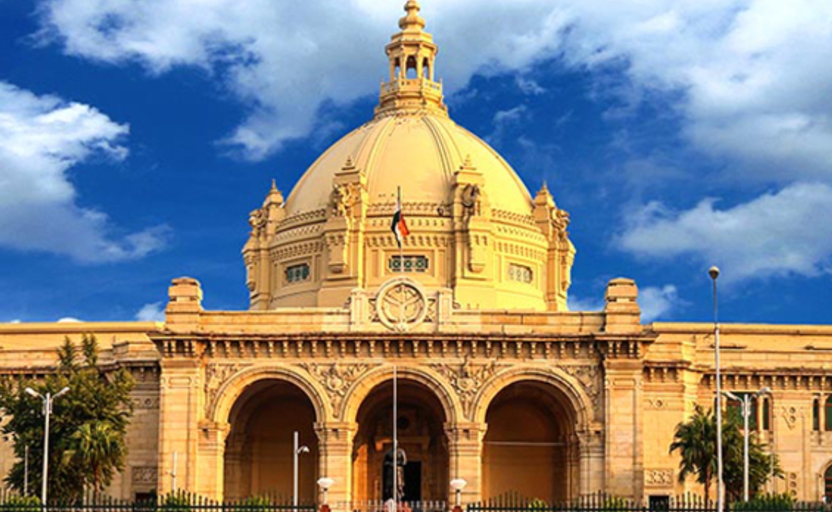 सोमवार से फिर से शुरू होगी यूपी विधानमंडल की कार्यवाही, इन मुद्दों पर सरकार को घेरने की तैयारी में विपक्ष
