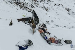 Uttarakhand Avalanche Deaths Rise To 5, Rescuers Look For 3 Missing Workers Uttarakhand Avalanche Deaths Rise To 5, Rescuers Look For 3 Missing Workers