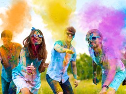 Holi Travel Checklist: 9 Must-Have Essentials For A Fun, Mess-Free Holi Trip