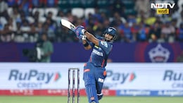 LSG Vs DC: पहिल्याच सामनात 27 कोटी पाण्यात! पठ्ठ्या शून्यावर आऊट अन् मिम्सचा महापूर