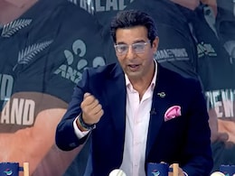 Wasim Akram Furious With Ex-Pakistan Stars Questioning Legacy After Champions Trophy Poor Show: "<i>Unka Naam</i>..."