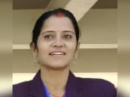बिहार में फांसी पर लटकी मिली आश्रय गृह की महिला अधिकारी, मौत की वजह की तलाश में पुलिस बिहार में फांसी पर लटकी मिली आश्रय गृह की महिला अधिकारी, मौत की वजह की तलाश में पुलिस