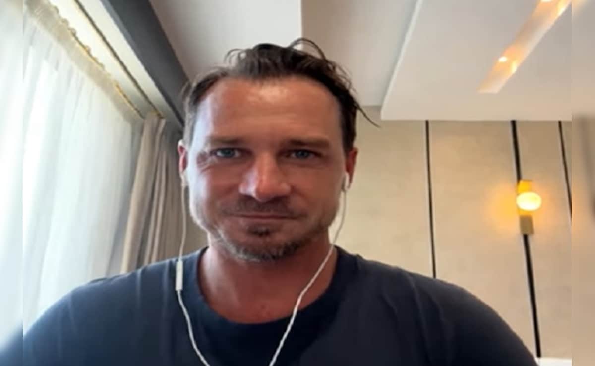 IND vs SA: दिग्गज डेल स्टेन ने बताया बुमराह कैसे चटकाते हैं विकेट और क्या बनाता है उन्हें महान गेंदबाज