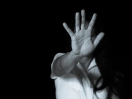 Nagpur : नागपुरातील महिला महिनाभरापासून दहशतीत, अश्लील कृत्य करणाऱ्या विकृताचा आणखी एक प्रताप