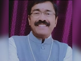रेप के आरोपी तहसीलदार को सुप्रीम कोर्ट से भी नहीं मिली अग्रिम जमानत, गिरफ्तारी की तलवार लटकी  रेप के आरोपी तहसीलदार को सुप्रीम कोर्ट से भी नहीं मिली अग्रिम जमानत, गिरफ्तारी की तलवार लटकी