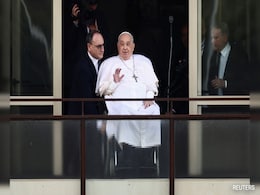 Pope Francis Leaves Hospital After Making First Public Appearance In 5 Weeks Pope Francis Leaves Hospital After Making First Public Appearance In 5 Weeks