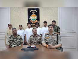 2 लाख की इनामी महिला नक्सली ने छोड़ा जंगल का जीवन, अब सरेंडर करने पर मिलेगी ये सुविधाएं 2 लाख की इनामी महिला नक्सली ने छोड़ा जंगल का जीवन, अब सरेंडर करने पर मिलेगी ये सुविधाएं
