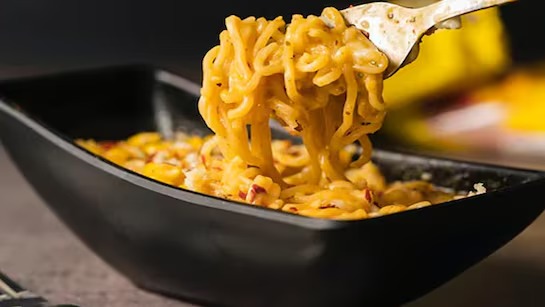 How To Make Butter Garlic Maggi For A Cosy Weekend Treat