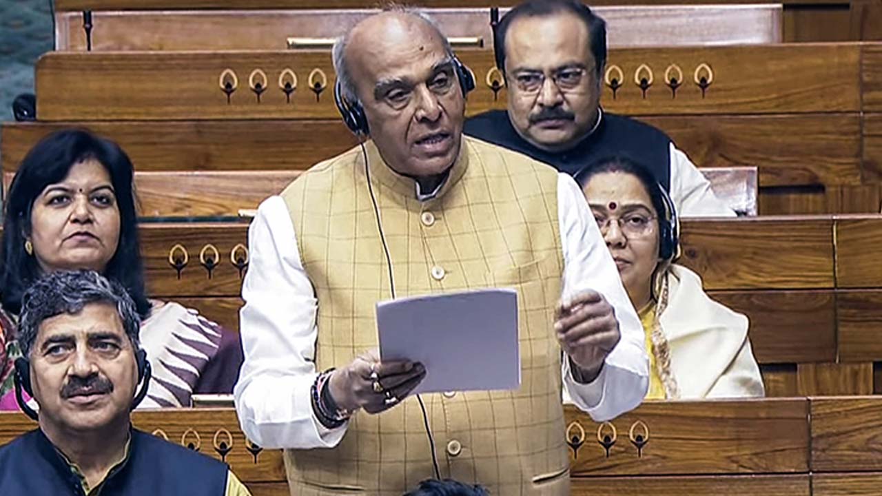 Rahul Gandhi "Has No Interest In Parliamentary System": BJP's Jagdambika Pal