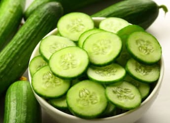 5 Summer Vegetables That Keep You Hydrated And Your Stomach Happy 5 Summer Vegetables That Keep You Hydrated And Your Stomach Happy