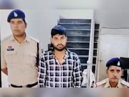 Crime News : बिलासपुर में दोस्ती के नाम पर युवती से दुष्कर्म और साढ़े 5 लाख की ठगी, आरोपी गिरफ्तार Crime News : बिलासपुर में दोस्ती के नाम पर युवती से दुष्कर्म और साढ़े 5 लाख की ठगी, आरोपी गिरफ्तार