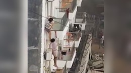 Video: Girls' Hostel On Fire, 2 Students Climb Down From Balcony, 1 Slips