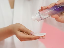 अब Blackhead को कहें Bye-Bye! क्लीन और स्मूथ स्किन के लिए भारी छूट में खरीदें ये टॉप-रेटेड Pore Cleansers अब Blackhead को कहें Bye-Bye! क्लीन और स्मूथ स्किन के लिए भारी छूट में खरीदें ये टॉप-रेटेड Pore Cleansers