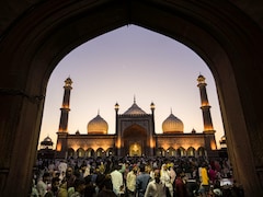 Eid ul-Fitr 2026: Latest Moon Sighting Updates For India And Gulf