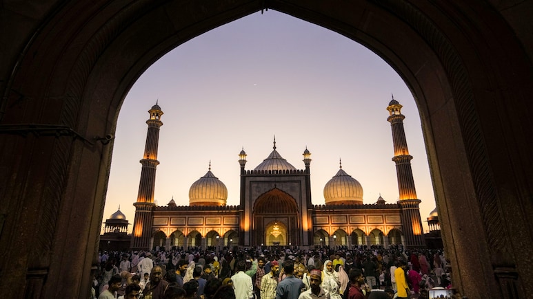 Ramadan 2026 In India: Start Date, Moon Sighting, And Eid-ul-Fitr Details Revealed