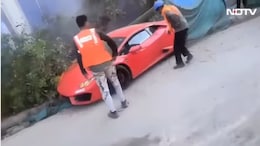 YouTuber Mridul Tiwari's Lamborghini Huracan Crashes In Noida; Driver Arrested