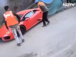 YouTuber Mridul Tiwari's Lamborghini Huracan Crashes In Noida; Driver Arrested