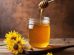 Honey Or Jaggery: Which Sweetener Is Better For Your Weight Loss Diet? Find Out Here