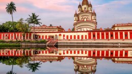 Navratri 2025: 8 Must-Visit Durga Temples In India For The Spiritual Souls