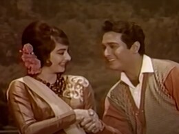 जब अमीर घर के एक लड़के का मजाक सायरा बानो पर पड़ गया था भारी, 61 साल पहले एक्ट्रेस संग यूं हुआ अप्रैल फूल