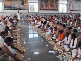 हे भगवान...कर्नाटक के राघवेंद्र स्वामी मठ में भक्तों ने चढ़ाए 3.48 करोड़ रुपये, 1 किलो चांदी और सोना हे भगवान...कर्नाटक के राघवेंद्र स्वामी मठ में भक्तों ने चढ़ाए 3.48 करोड़ रुपये, 1 किलो चांदी और सोना