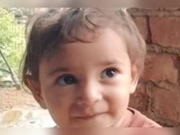 Rajasthan: बिल्ली से डरकर भागी 3 साल की मासूम खौलते दूध के भगोने में गिरी, इलाज के दौरान मौत  Rajasthan: बिल्ली से डरकर भागी 3 साल की मासूम खौलते दूध के भगोने में गिरी, इलाज के दौरान मौत