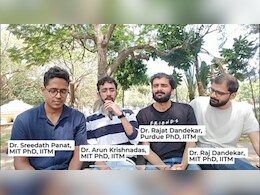 अमरीका जाने और लौटने की चार दोस्तों की Viral बातचीत