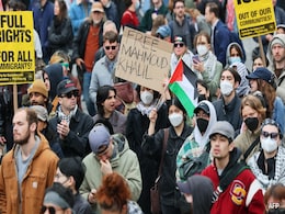 100 Arrested In Trump Tower Protest Against Palestinian Activist's Detention 100 Arrested In Trump Tower Protest Against Palestinian Activist's Detention