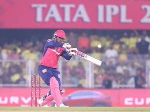 IPL Trades LIVE: Ex-KKR Captain Completes Shock Move To DC; Shami Joins LSG