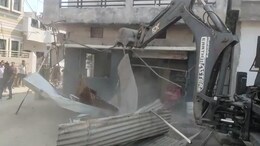 Nagpur violence : नागपूर हिंसाचारातील आरोपी फहीम खानच्या घरावर अखेर बुलडोझर&nbsp;