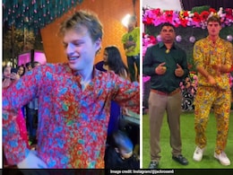 भारतीय मेहमाननवाजी का कायल हुआ अमेरिकी व्लॉगर, ऑटो ड्राइवर के भाई की शादी में जमकर जमाया रंग भारतीय मेहमाननवाजी का कायल हुआ अमेरिकी व्लॉगर, ऑटो ड्राइवर के भाई की शादी में जमकर जमाया रंग