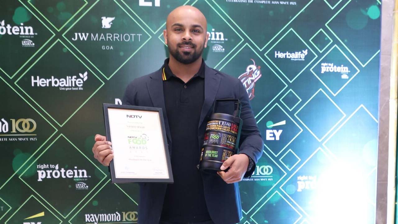 Navjot Singh Named Mixologist Of The Year At The NDTV Food Awards 2025