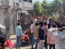 Rana Sanga Row: Violence At Samajwadi Party MP's Agra Home, Cops Injured Rana Sanga Row: Violence At Samajwadi Party MP's Agra Home, Cops Injured