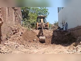 खुदाई में निकली प्राचीन इमारत को होगा सर्वे! नगर निगम ने पुरातत्व विभाग को दी सूचना