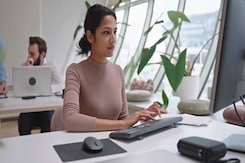 How To Stay Active When You Have A Desk job How To Stay Active When You Have A Desk job