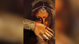 Sonakshi Sinha's First-Look From Her Telugu Debut Film <i>Jatadhara</i> Out