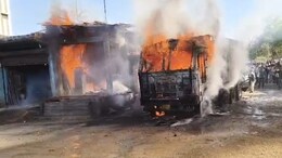 Rajasthan: पलक झपकते ट्रक और दुकान में लगी भीषण आग, टला बड़ा हादसा &nbsp;