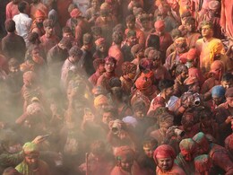 विश्वप्रसिद्ध पुष्कर होली उत्सव का भव्य आयोजन, राजस्थानी कलाकारों की प्रस्तुति पर झूंम उठे विदेशी पर्यटक