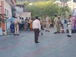 Rajasthan: अजमेर नगर निगम ने सीज किया पेट्रोल पंप, अफरा-तफरी मचने के बाद देने पड़े 1.69 लाख Rajasthan: अजमेर नगर निगम ने सीज किया पेट्रोल पंप, अफरा-तफरी मचने के बाद देने पड़े 1.69 लाख