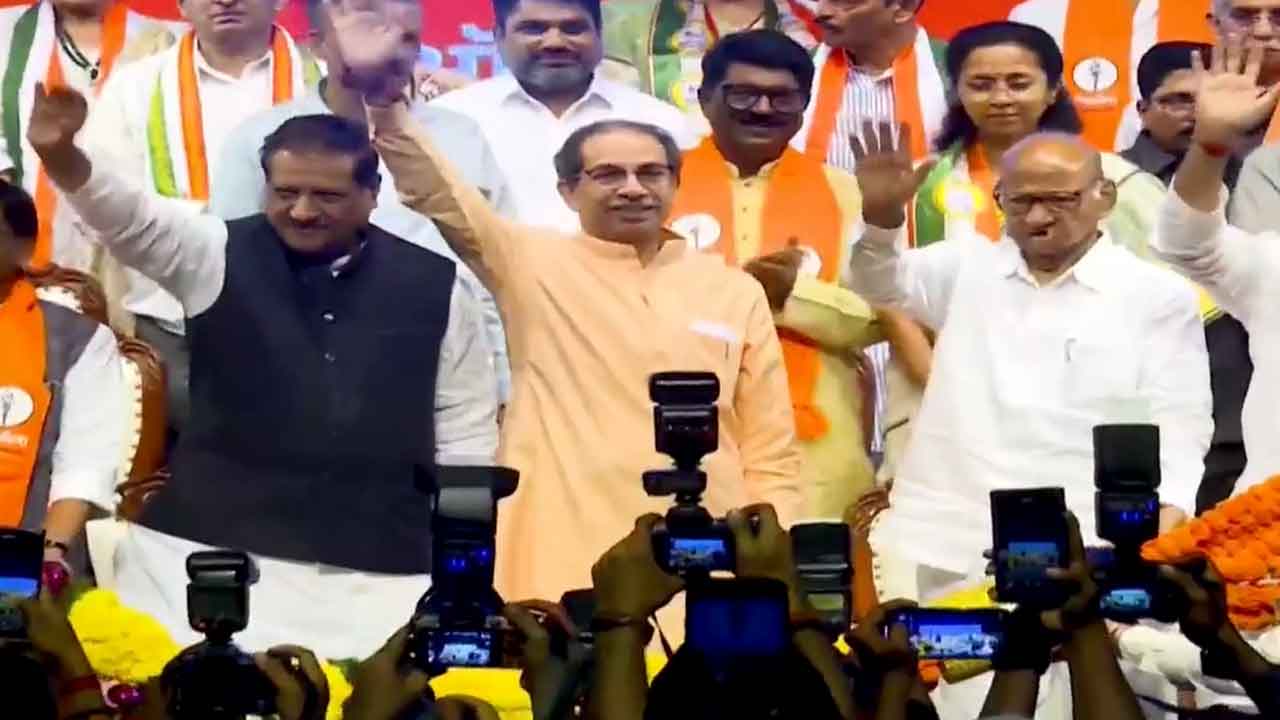 Maharashtra Opposition Plan To Corner Government Over Law-Order Situation