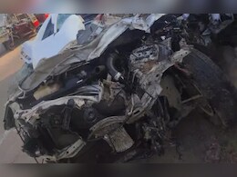 Accident In Rajasthan: अलवर में भीषण सड़क हादसा, तेज़ रफ़्तार फॉर्च्यूनर डंपर से भिड़ी और उड़ गए परखच्चे, एक की मौत 