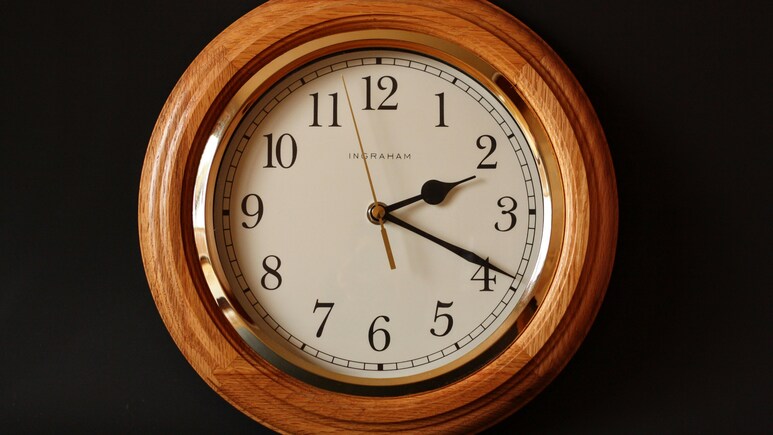 Myntra पर बेहद कम कीमत में खरीदें Titan की स्टाइलिश और खूबसूरत Wall Clock Myntra पर बेहद कम कीमत में खरीदें Titan की स्टाइलिश और खूबसूरत Wall Clock