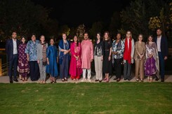 Gautam Adani Expresses Gratitude To Women Envoys For Visit To Adani Renewable Energy Park Gautam Adani Expresses Gratitude To Women Envoys For Visit To Adani Renewable Energy Park