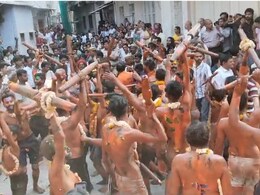 रियासत काल से चली आ रही अनोखी परंपरा, माली समाज के अर्धनग्न प्रदर्शन देखने को सड़कों पर उमड़ी भीड़